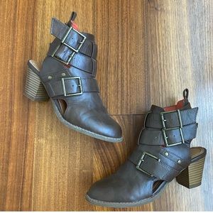 Pink and Pepper Brown Buckle Booties